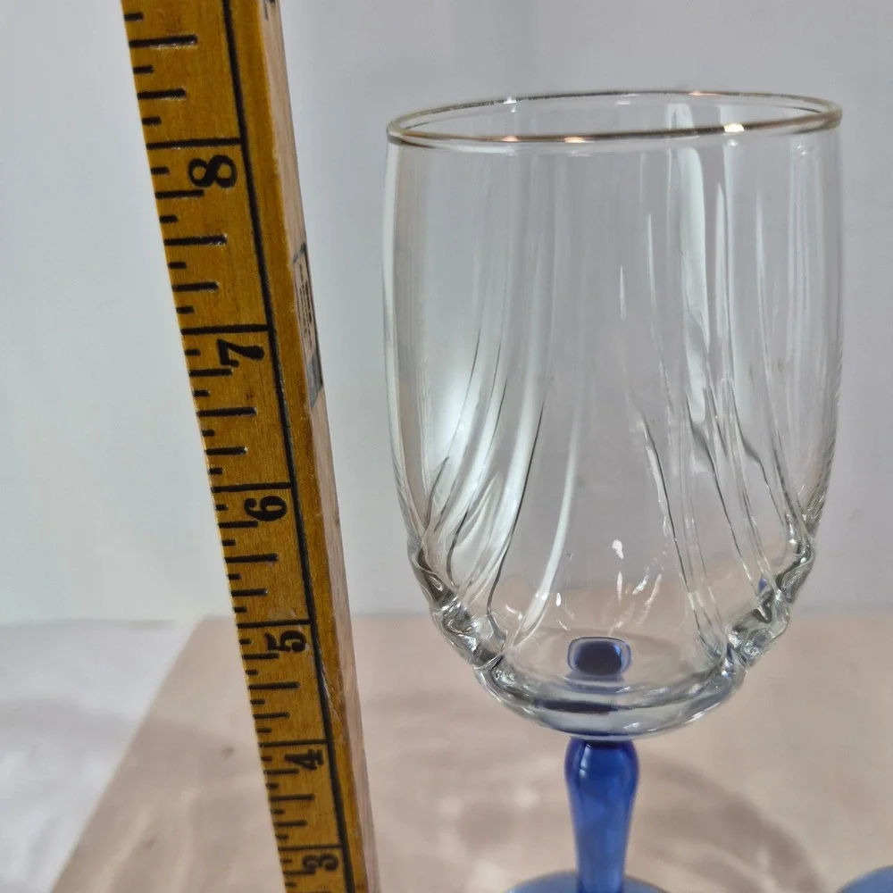 Set of 2‎ Crystal Wine Glasses Blue Stem Swirl Bowl Gold Rim